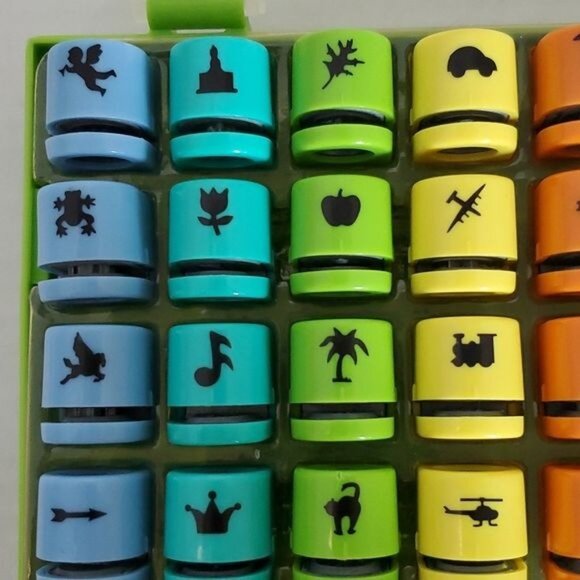 Fiskars Teeny Tiny Cassette PAPER Punch 36 Interchangeable Dies 9 Themes 4 Each - Picture 5 of 14